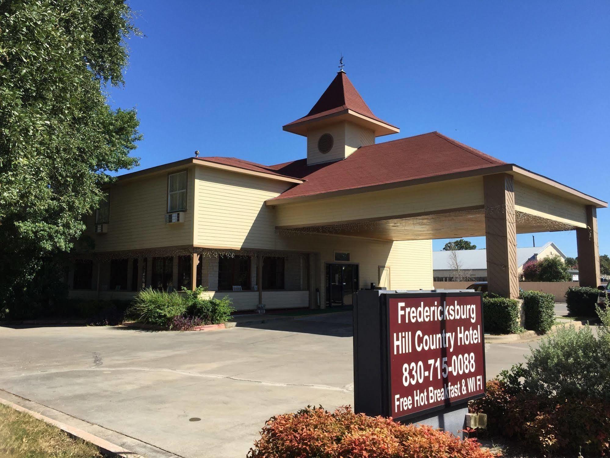 Fredericksburg Hill Country Hotel Екстериор снимка