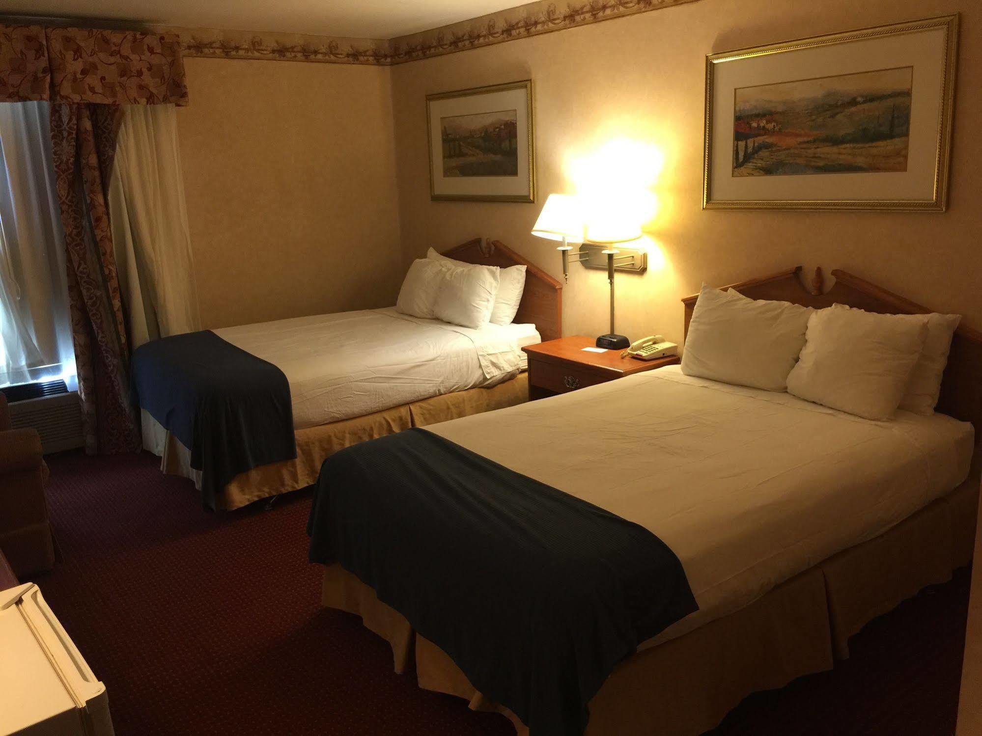 Fredericksburg Hill Country Hotel Екстериор снимка